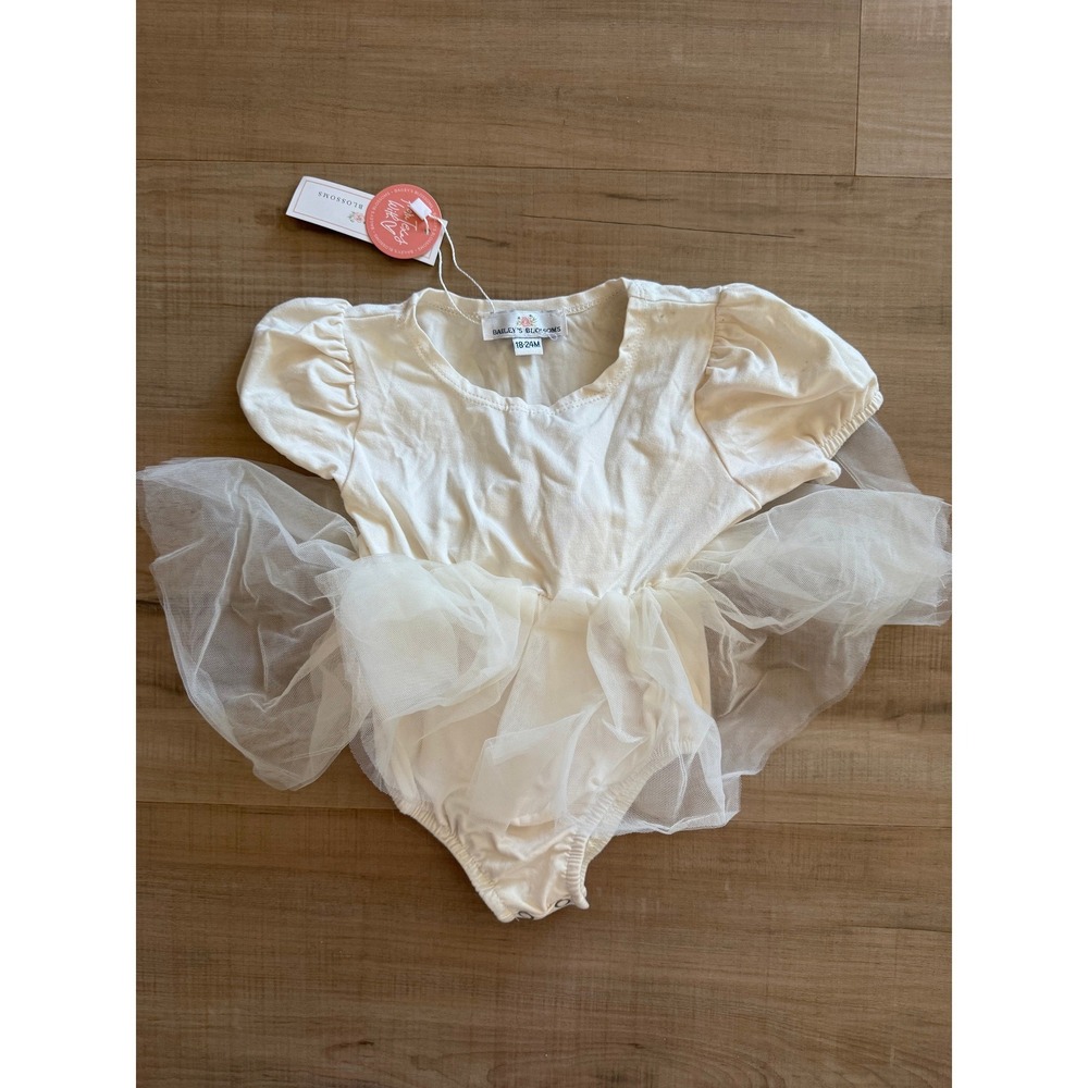 Baileys Blossoms Puff Sleeve Tutu Romper Birthday Outfit 18-24 Months NWT